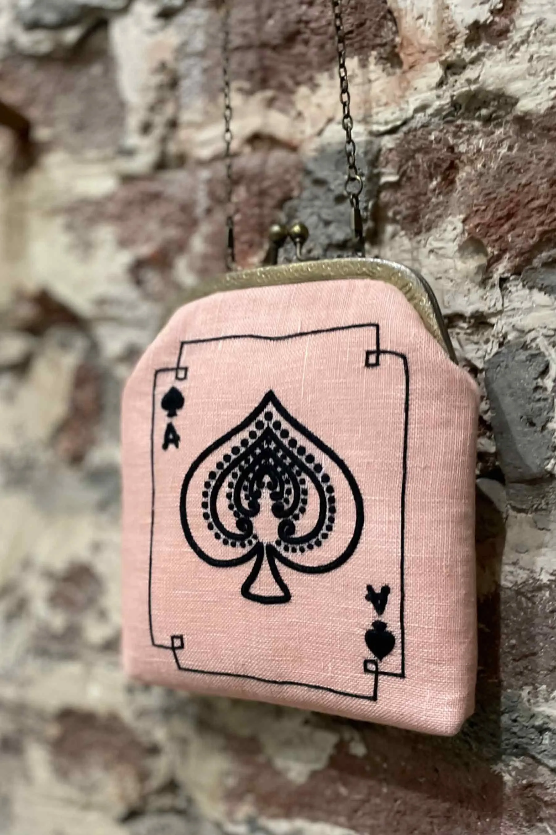 SOLO SPADE PINK CLUTCH